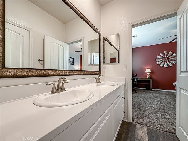95 Redwood Grove Court, Simi Valley, CA 93065
