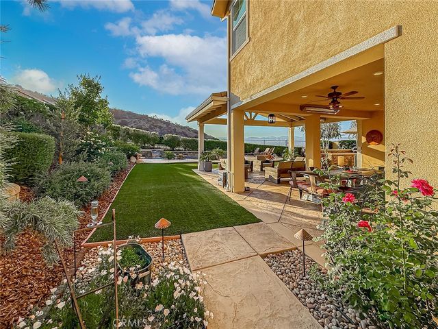 95 Redwood Grove Court, Simi Valley, CA 93065