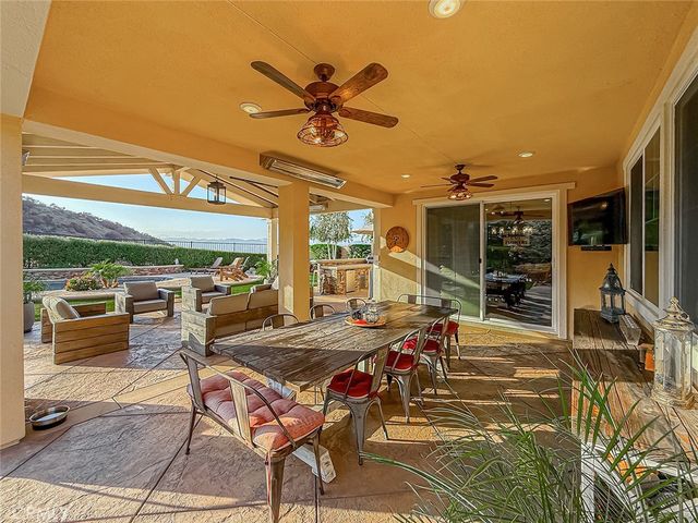 95 Redwood Grove Court, Simi Valley, CA 93065