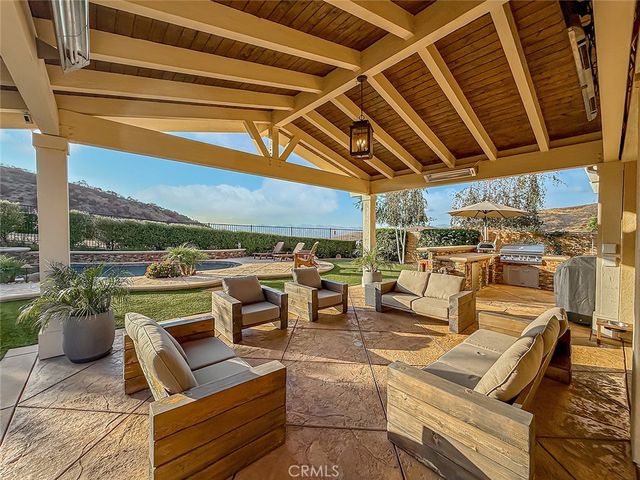 95 Redwood Grove Court, Simi Valley, CA 93065