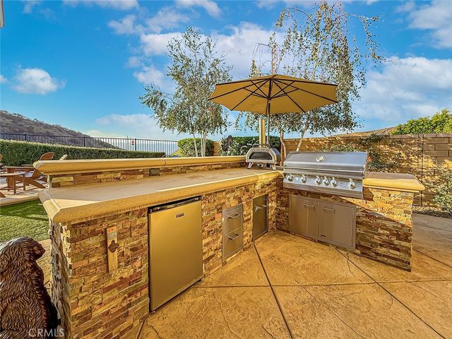 95 Redwood Grove Court, Simi Valley, CA 93065