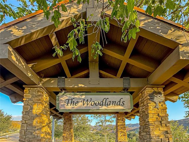 95 Redwood Grove Court, Simi Valley, CA 93065
