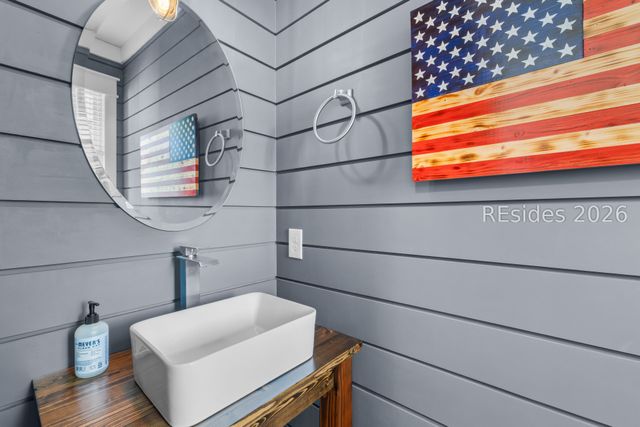 8 7th Ave, Bluffton, SC 29910