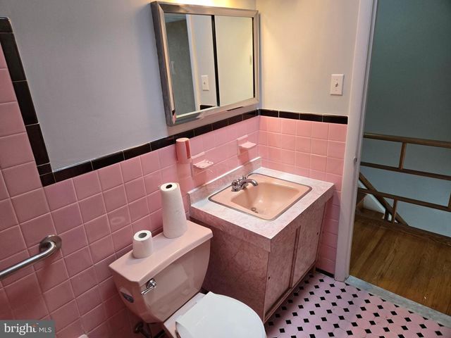 6610 CLARIDGE ST, Philadelphia, PA 19111