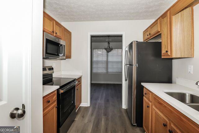 955 Foxworthy Lane, Riverdale, GA 30296