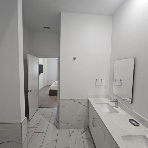 379 Famagusta Drive 379, Davenport, FL 33896