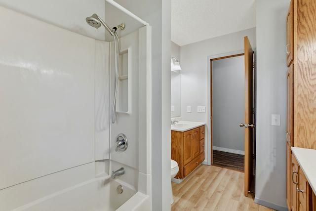 11429 Valley Court, Burnsville, MN 55337