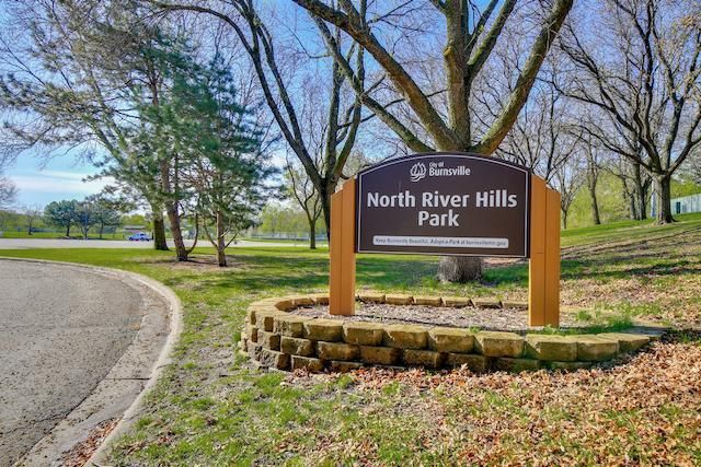 11429 Valley Court, Burnsville, MN 55337
