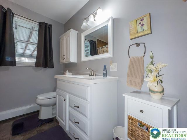 1167 8th Street, North Catasauqua Bor, PA 18032