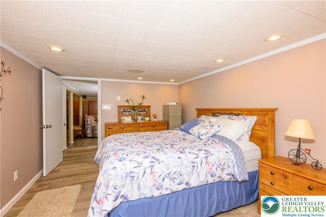 1167 8th Street, North Catasauqua Bor, PA 18032