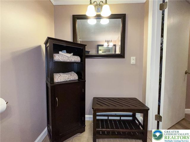 1167 8th Street, North Catasauqua Bor, PA 18032