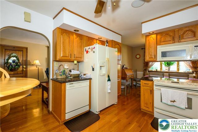 1167 8th Street, North Catasauqua Bor, PA 18032