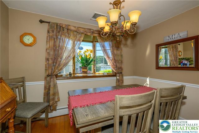 1167 8th Street, North Catasauqua Bor, PA 18032