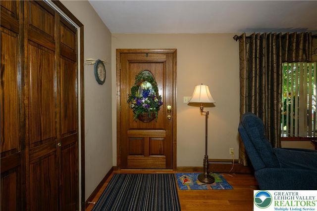 1167 8th Street, North Catasauqua Bor, PA 18032