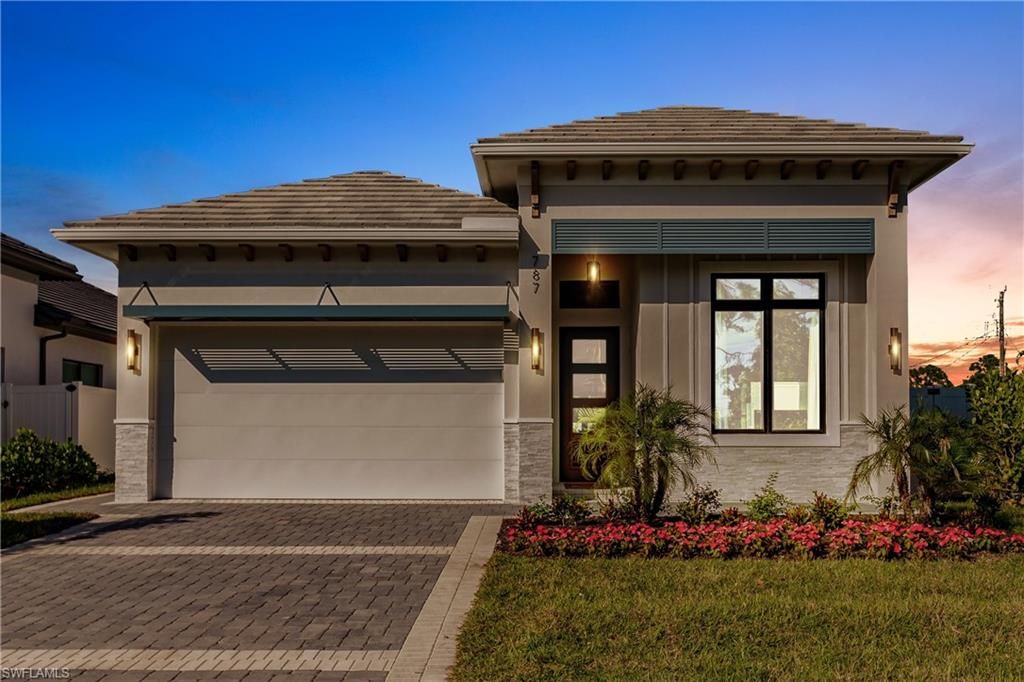 787 110th AVE N, Naples, FL 34108