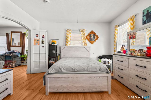 17 Pearl Street, Windham, CT 06226