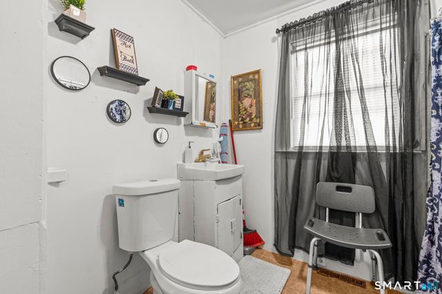 17 Pearl Street, Windham, CT 06226