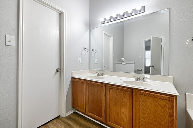 7935 Kansas Avenue, Dallas, TX 75241