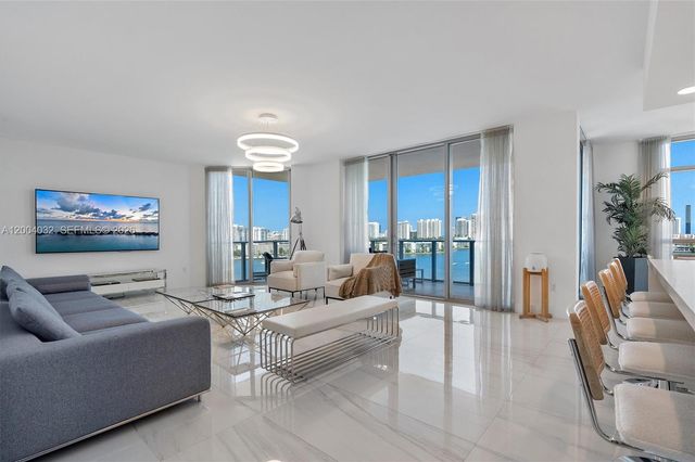 17301 Biscayne Blvd 1010, North Miami Beach, FL 33160