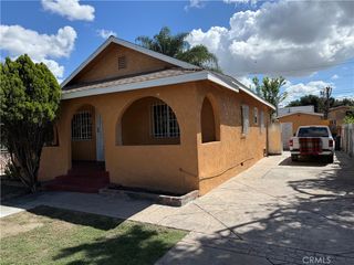 6624 Miramonte, Los Angeles, CA 90001