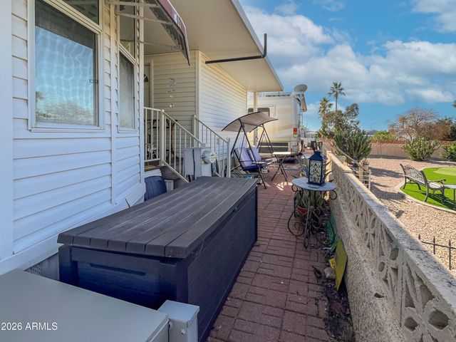 539 ROCK HOUND Drive 539, Apache Junction, AZ 85119