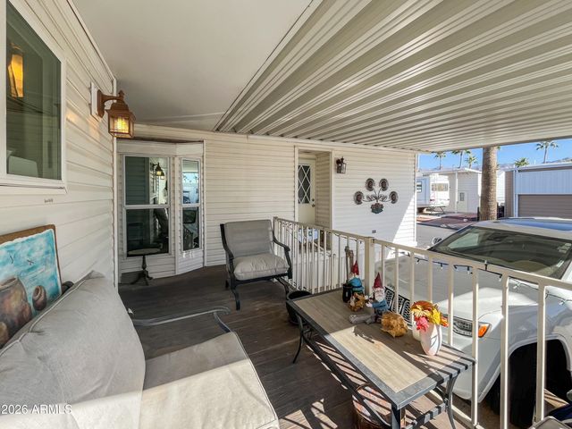 539 ROCK HOUND Drive 539, Apache Junction, AZ 85119