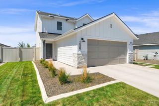 18407 N Fire Ice Ave, Nampa, ID 83687