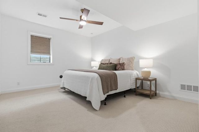 5244 W 115th Terrace, Leawood, KS 66211