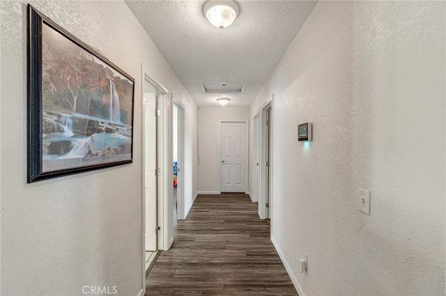 19084 Rocksprings Road, Hesperia, CA 92345