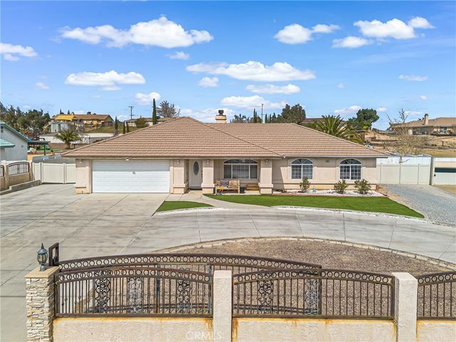 19084 Rocksprings Road, Hesperia, CA 92345