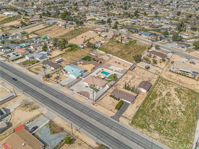 19084 Rocksprings Road, Hesperia, CA 92345