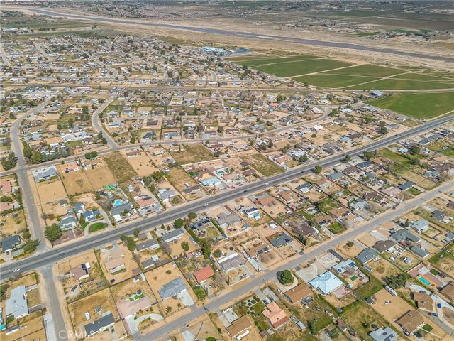 19084 Rocksprings Road, Hesperia, CA 92345