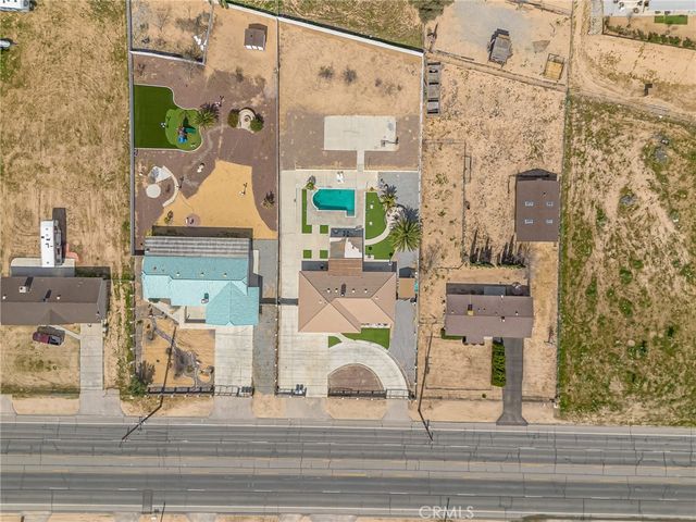 19084 Rocksprings Road, Hesperia, CA 92345