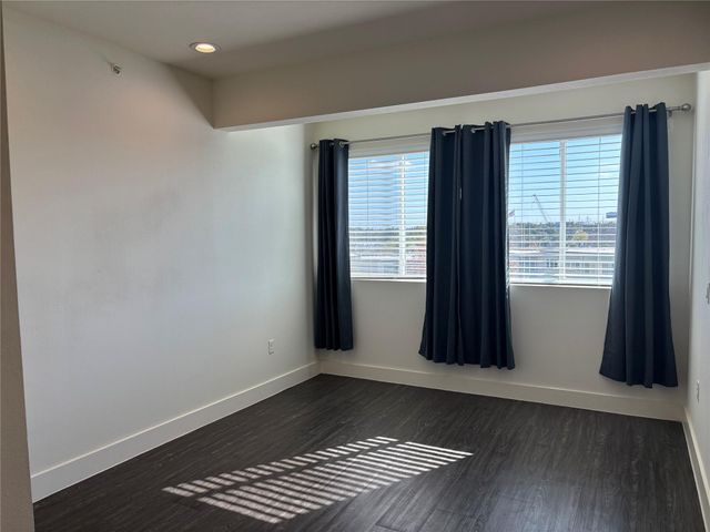 604 N Bluff DR 242, Austin, TX 78745