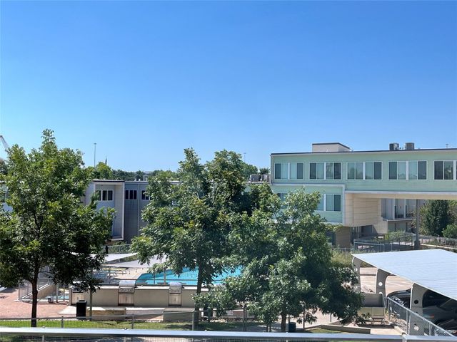 604 N Bluff DR 242, Austin, TX 78745