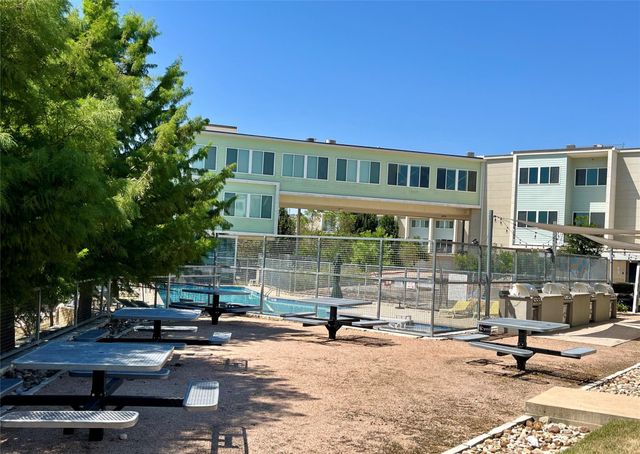 604 N Bluff DR 242, Austin, TX 78745