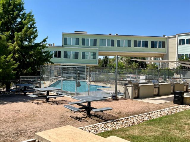 604 N Bluff DR 242, Austin, TX 78745