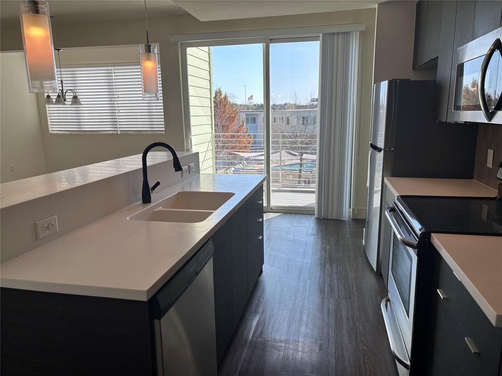 604 N Bluff DR 242, Austin, TX 78745