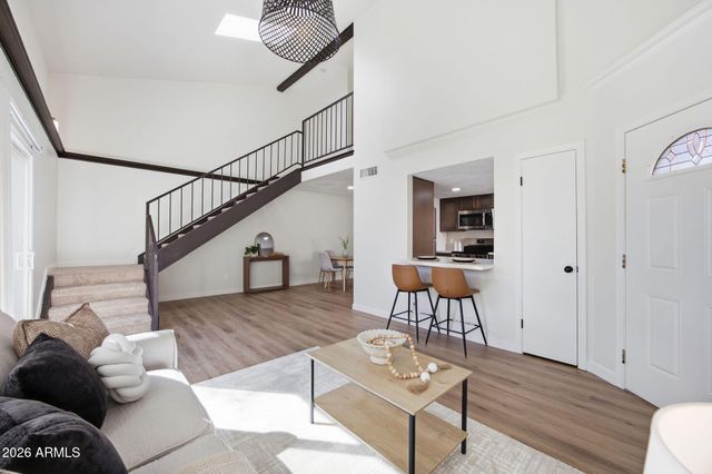 2668 W TEMPLE Street, Chandler, AZ 85224