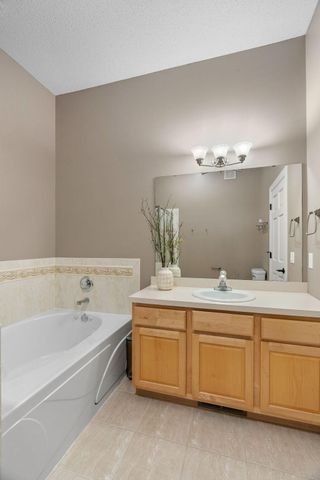 17111 Eagleview Way, Farmington, MN 55024