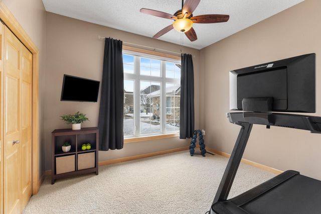 17111 Eagleview Way, Farmington, MN 55024