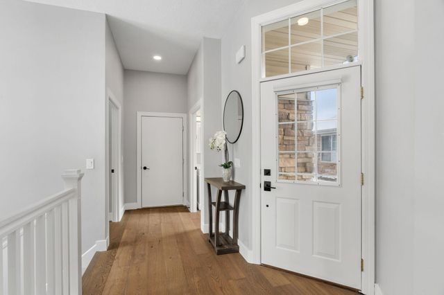 17111 Eagleview Way, Farmington, MN 55024