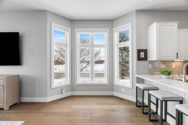 17111 Eagleview Way, Farmington, MN 55024