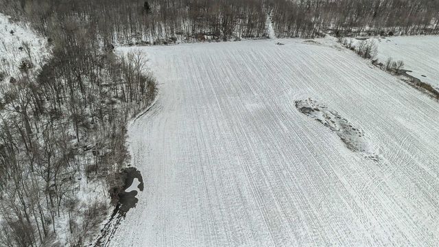 69636 Co Rd 384, South Haven, MI 49090