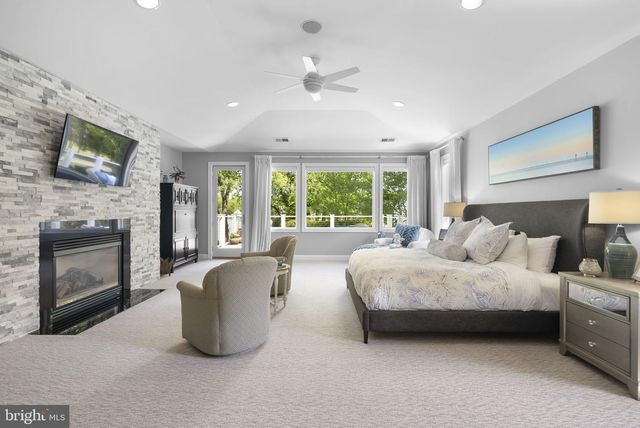 1125 CHERRY POINT RD, West River, MD 20778