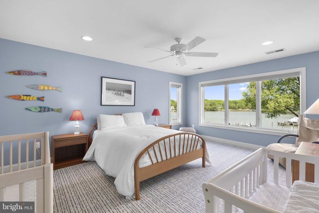1125 CHERRY POINT RD, West River, MD 20778