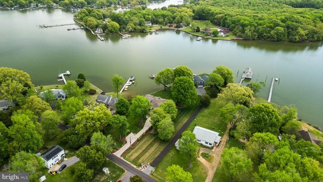 1125 CHERRY POINT RD, West River, MD 20778