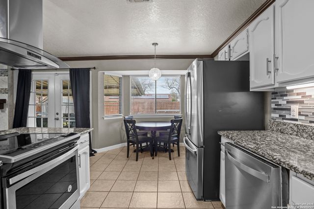 6839 Avila, San Antonio, TX 78239