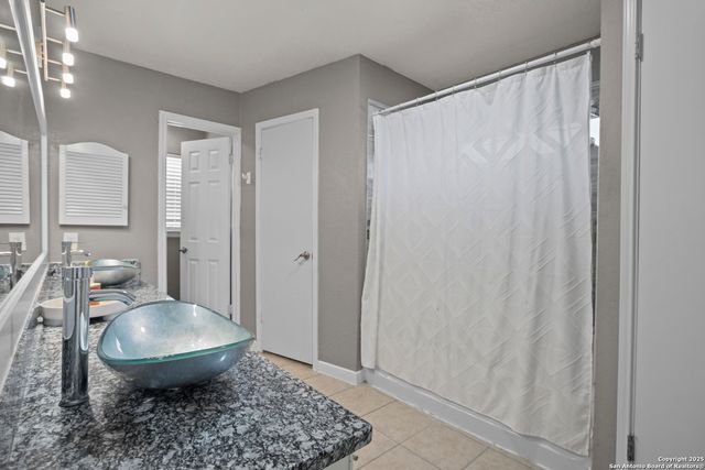 6839 Avila, San Antonio, TX 78239