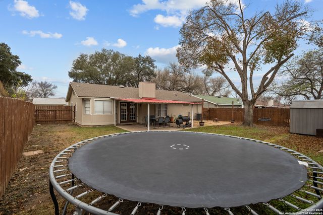 6839 Avila, San Antonio, TX 78239